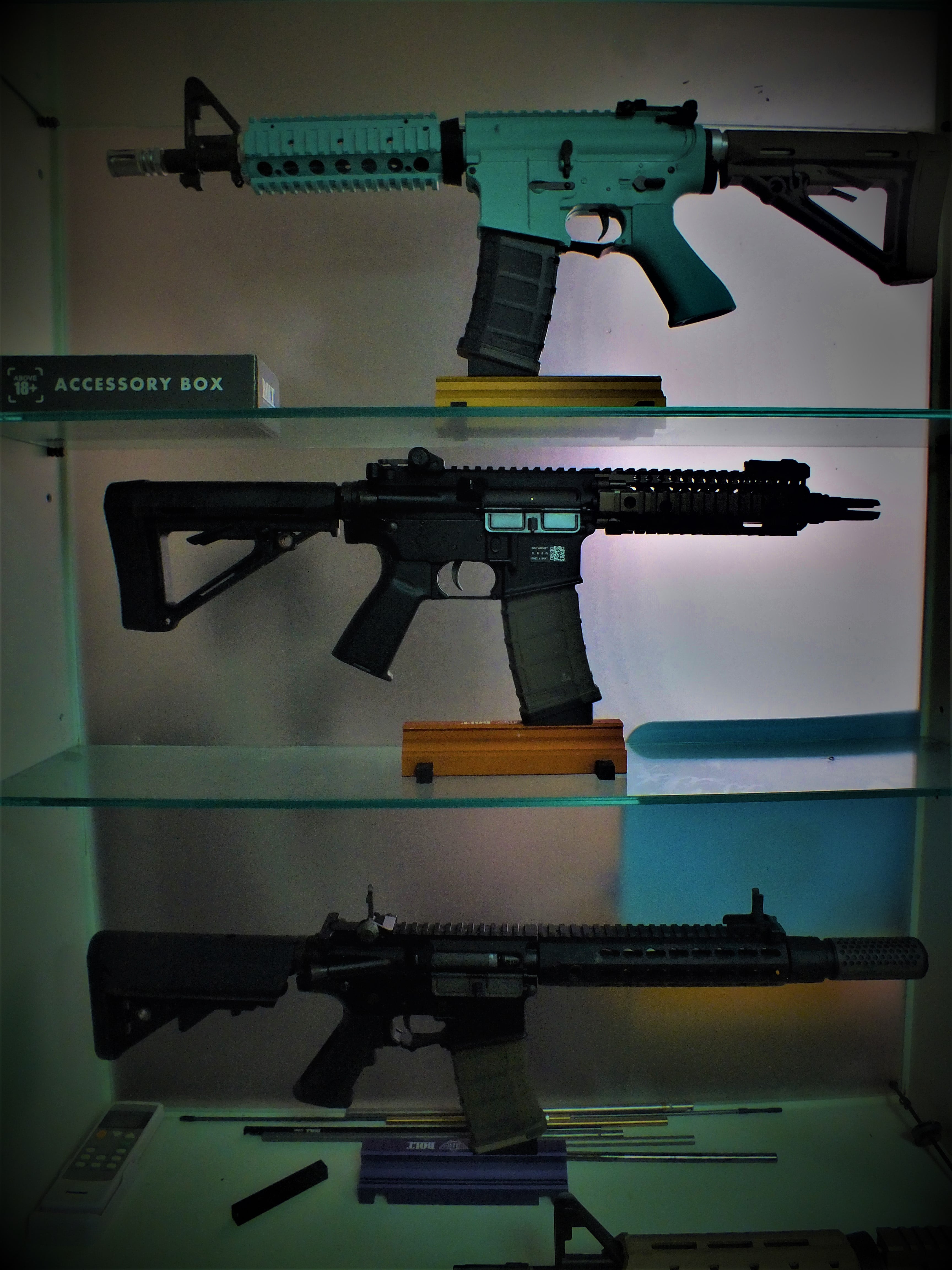 Bolt Airsoft Gun Display